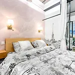 Jacuzzi&Balneotherapy for a passionate couple